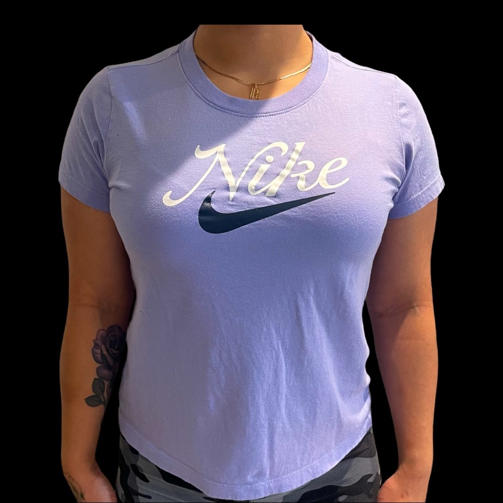 NIKE TEE